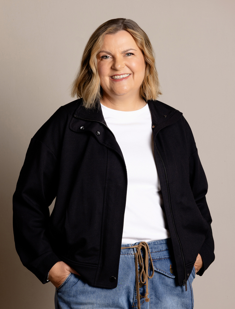 MW Susan Harrington 800x1050